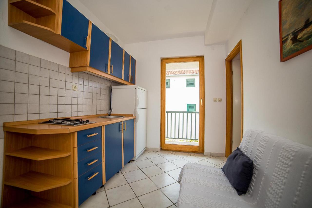 Apartments Grulovic ซรีมา ภายนอก รูปภาพ